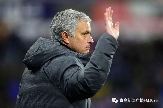  穆里尼奥赛后怒斥裁判尺度不公  
